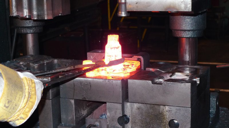 Iba't ibang Uri ng Forging Materials